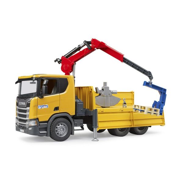 Scania Super 560R tipper truck with crane and pallets