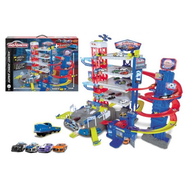Majorette Majorette Super Chase Center, on 5 levels, 1 motorized elevator, 2 light and sound effects, 4 die-cast cars and a battery-operated train included