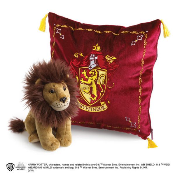 Plush and pillow of Gryffindor - Harry Potter