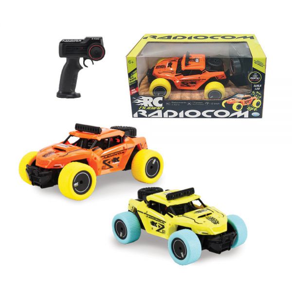 Radiocom - Nubian sc.1:20 size: 20.5*13*8.5 cm RC 2.4 Ghz, 7 functions BIG RUBBER WHEELS, FRONT LIGHTS, SPEED 12 KM / H, USB charge, vehicle battery included