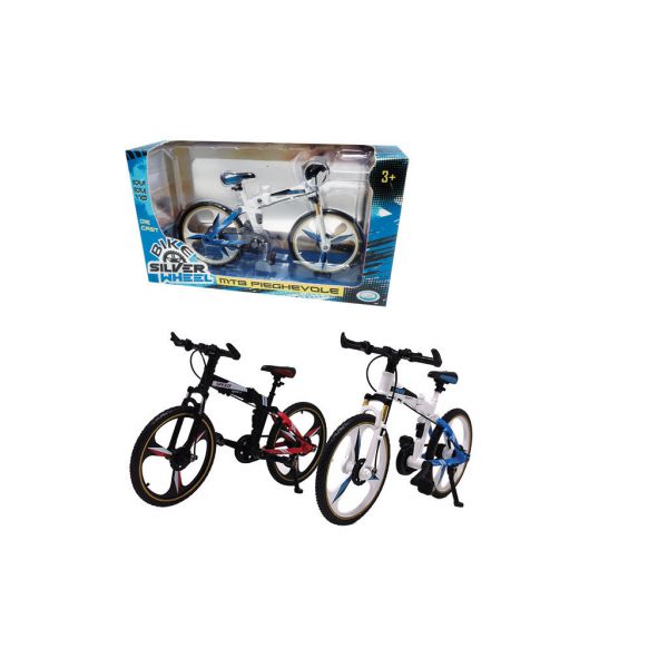 Silver Wheel - Mountain Bike sc. 1:10 pieghevole cm.18
in die cast, a ruote libere